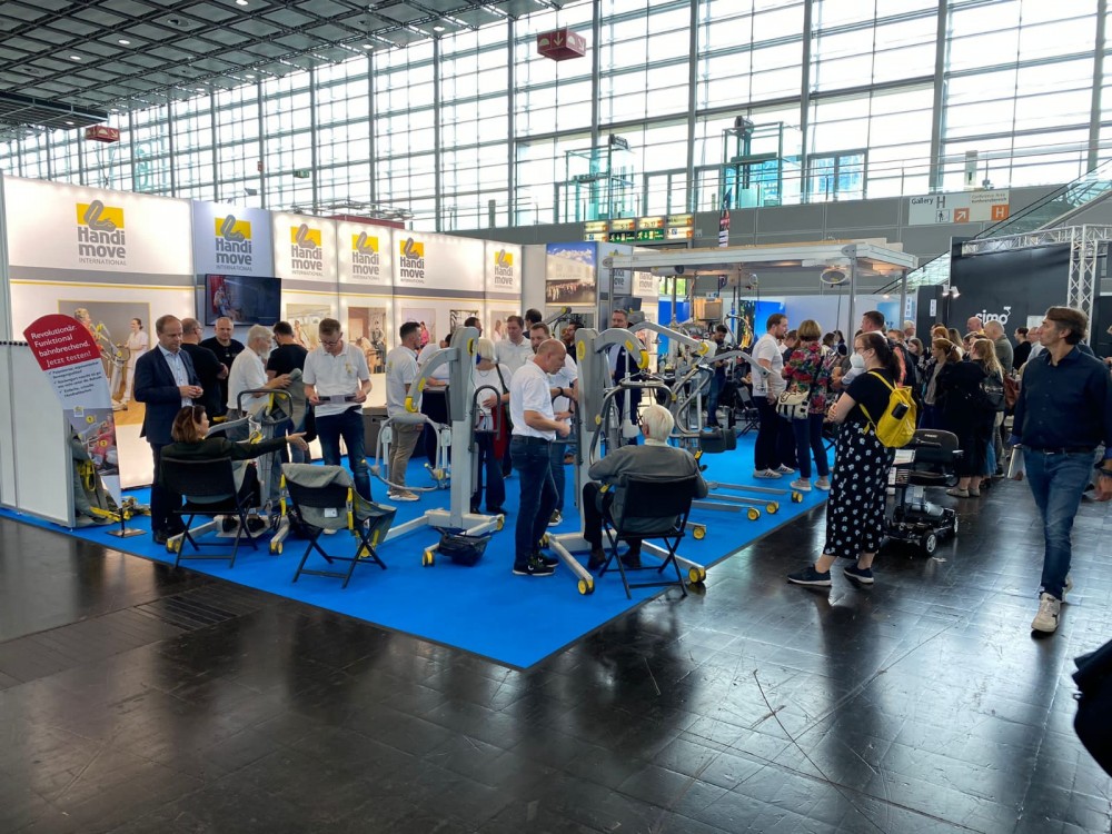 Handi-Move Messestand auf der Rehacare Lifter im Test