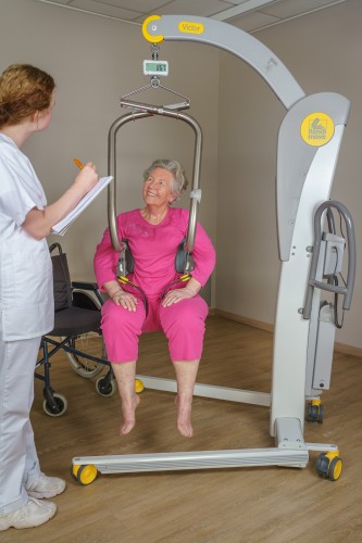 Mobile Lifter '2600' (Victor) ; Digitalwaage - Handi-Move Patientenlifter