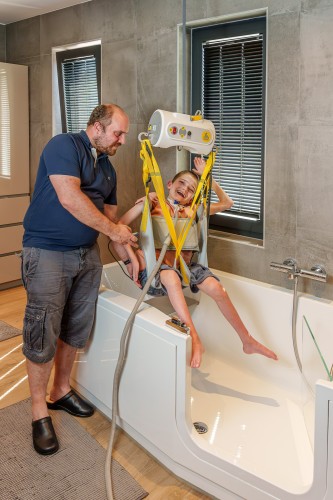 Umhänge-Deckenlifter + Swingsystem ("Tarzan") - Handi-Move Patientenlifter