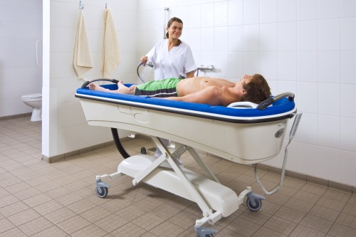 Dusch- und Badetrolley Dusch- und Badetrolley - Handi-Move Patientenlifter