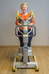 Aktivlifter / Aufstehlifter 2620 - Wenig oder keine Belastung unter den Achseln - Handi-Move Patientenlifter