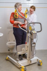 Aktivlifter / Aufstehlifter 2620 - Wenig oder keine Belastung unter den Achseln - Handi-Move Patientenlifter