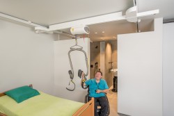 Elektrische Traversenschiene - Handi-Move Patientenlifter