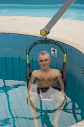 Der Schwimmbadlifter , Badesitz , Klassische Standard-Einhängevorrichtung
