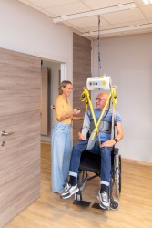 Umhänge-Deckenlifter + Swingsystem ("Tarzan") - Handi-Move Patientenlifter