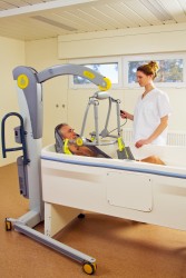 Mobile Lifter 2600 (Victor) ; Mobile Lifter mit Kippjoch 2610 (Victor) ; Das Kippjoch - Handi-Move Patientenlifter